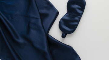 TOP 10 BENEFITS OF SILK PILLOWCASES FOR HAIR & SKIN