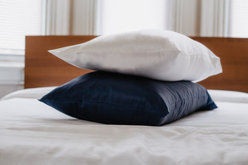 WHY YOU NEED A MULBERRY SILK PILLOWCASE